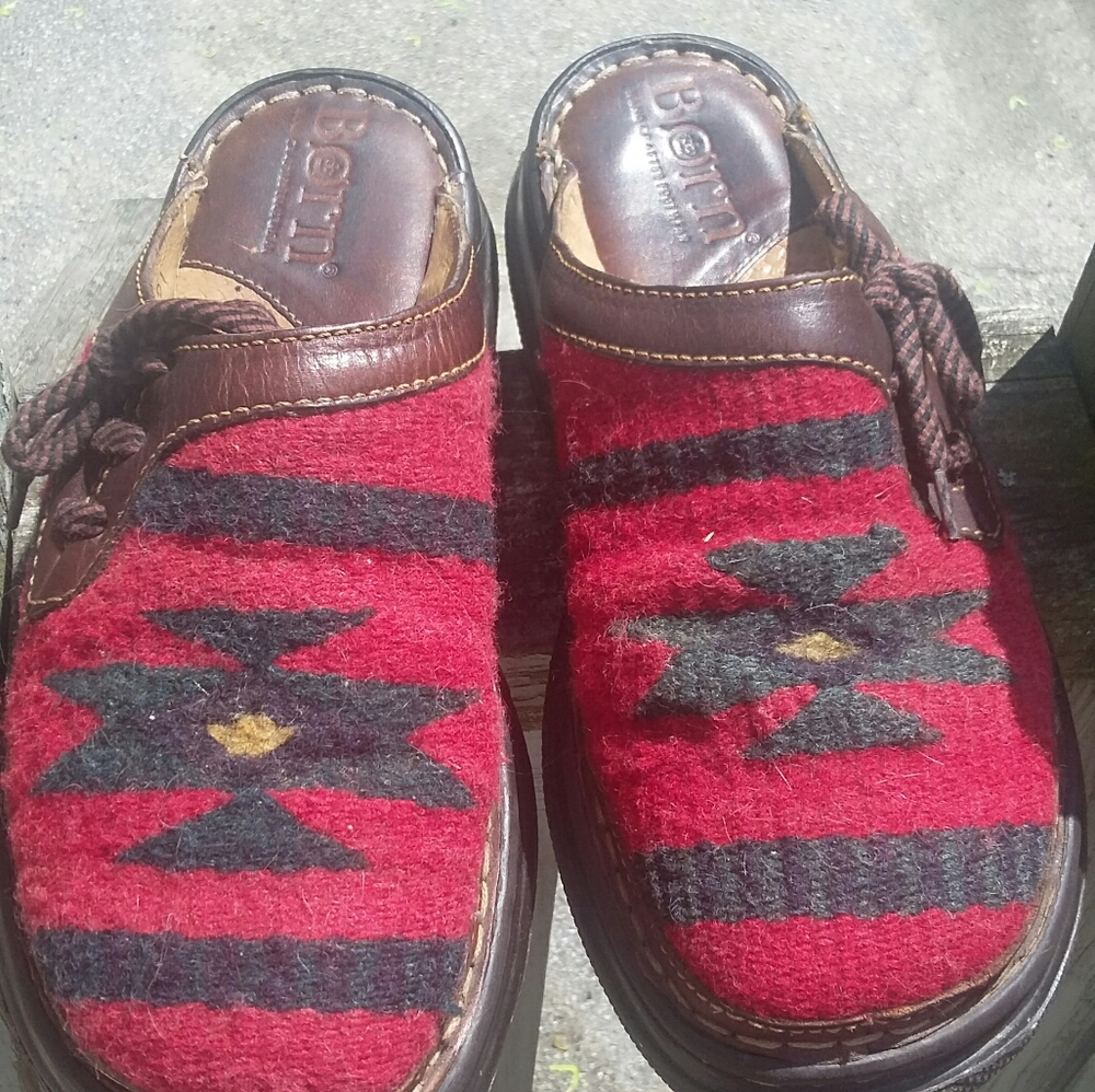 Born clogs